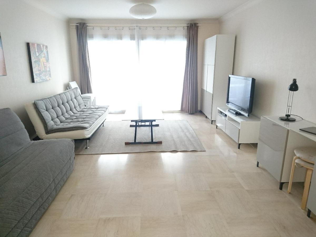 One-Bedroom Apartment Near The Beach And The Old Town Antibes Eksteriør bilde